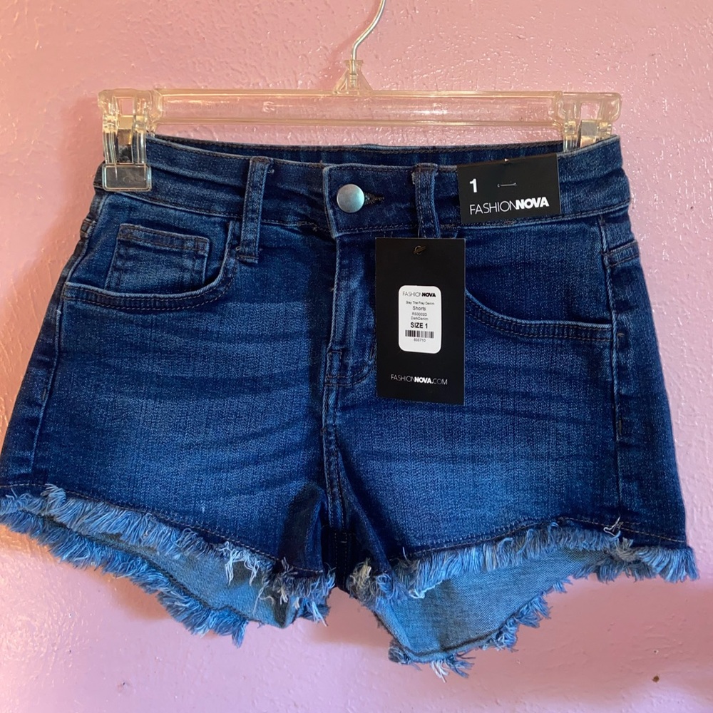 Fashion nova shorts